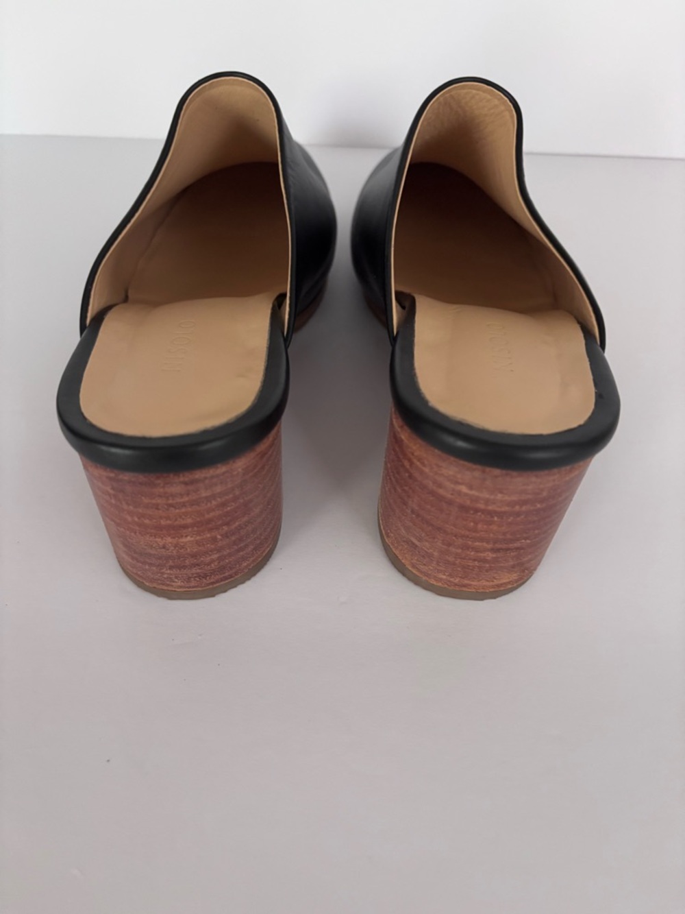 Nisolo Black Leather Mule with Block Heel | 8.5 | EUC | Contemporary | Leather - Picture 4 of 5